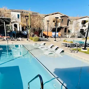 Luxury 2br/w King Las Vegas